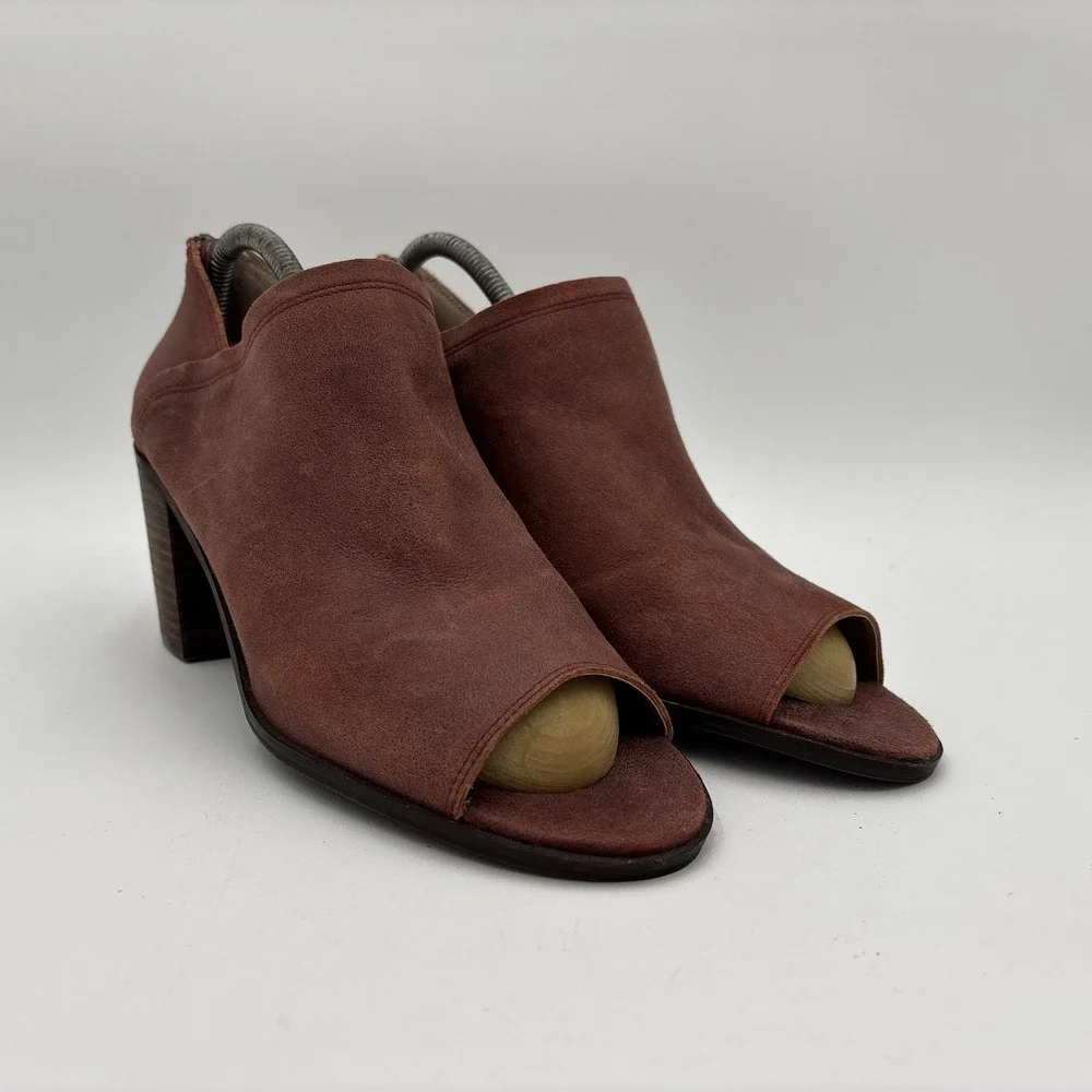 Lucky Brand Kalli Booties Burgundy Suede Leather Peep Toe Block Heel Size 9.5